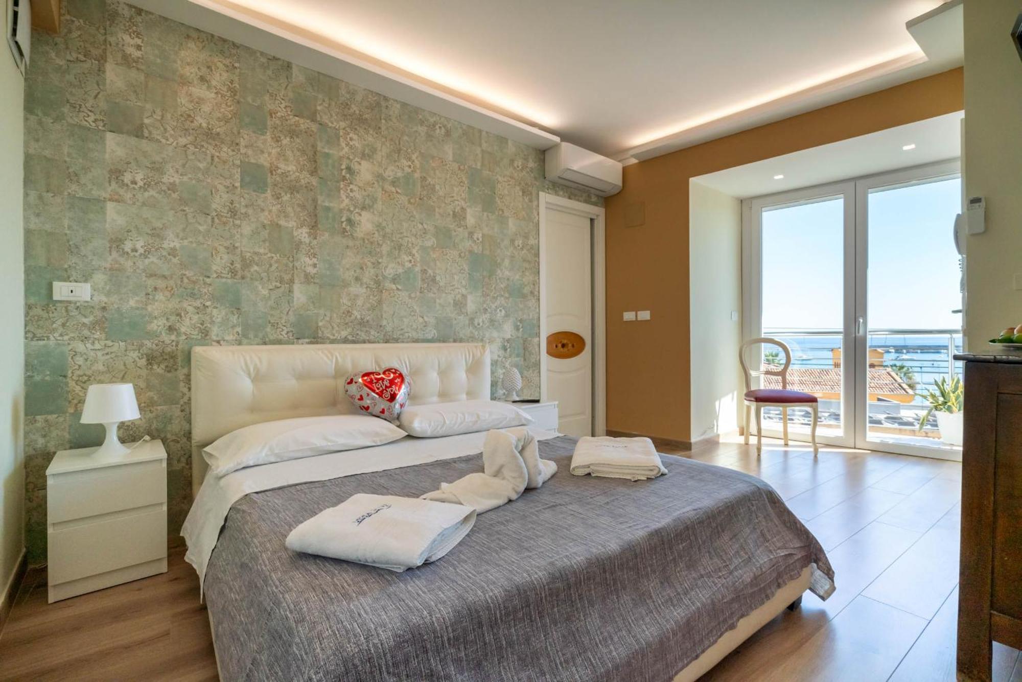 Vista Mare Apartments Giardini Naxos Εξωτερικό φωτογραφία